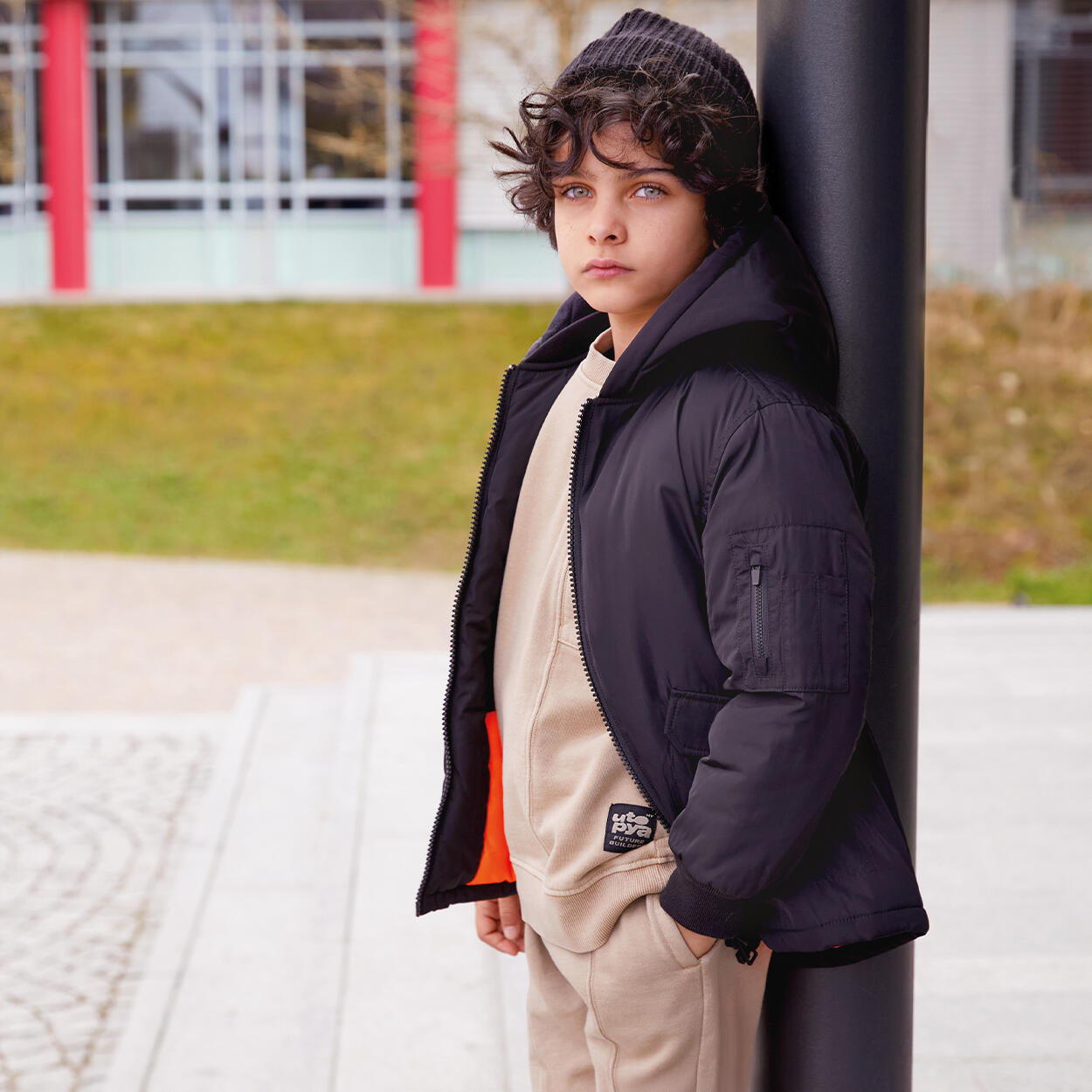 THIS IS MY COOL LOOK