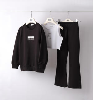 Three-piece suit for girls