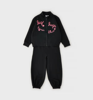 Girls' sports outfit