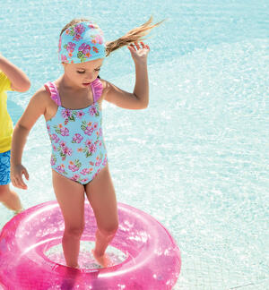 Girls' floral one-piece swimsuit