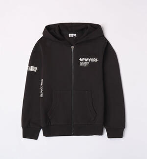 Boys' hoodie with pockets