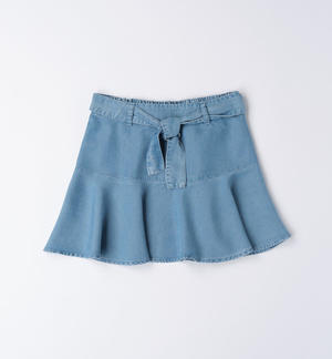 Girl's mini skirt