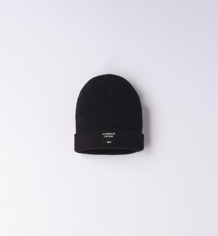 Boys' hat with badge BLACK