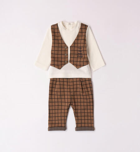 Outfit with waistcoat BROWN